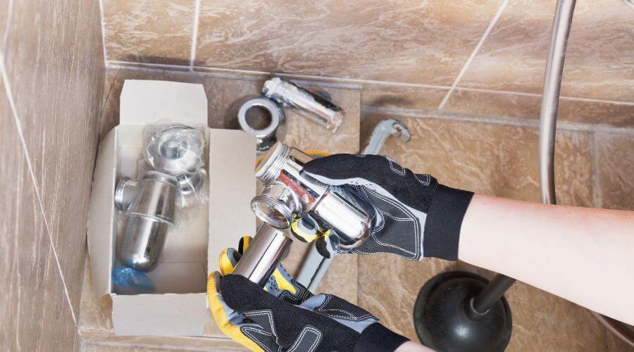 Expert flood damage restoration services in Thomaston, CT